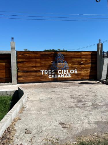 tres cielos cabanas