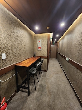 anon hostel