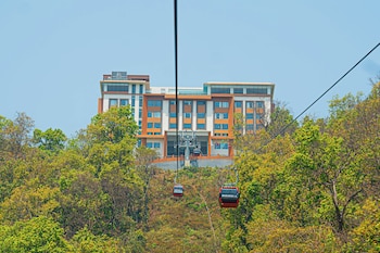 Ila Resort Maulakali,,4 star