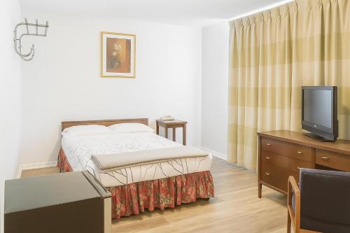 economy inn