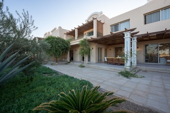 stayr somabay bay life home rentals