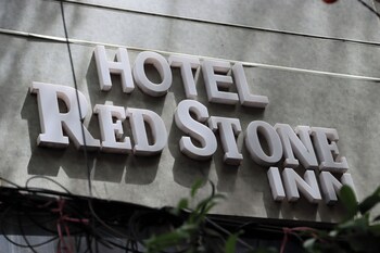 hotel red stone inn