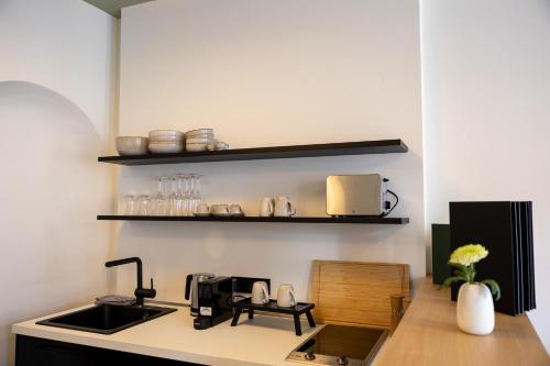 studio 9