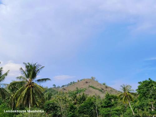 lombokhouse mandalika