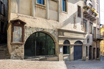 palazzo porta picta