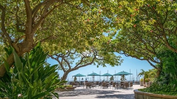 marbella lane ocean marina view ilikai hotel