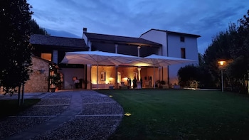 Villa Valmarana De Toni-Dimora Storica,,4 star