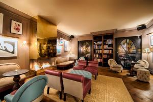 Mondrian Suites Berlin Checkpoint Charlie,Markgrafenstrasse 16 - 16A,4 star