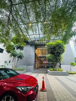 dorsett residence by crystal