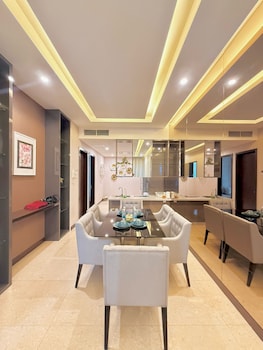 Dorsett Residence By Crystal,,4 star