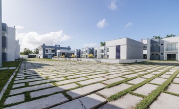 apartments near muta beach ba rfms