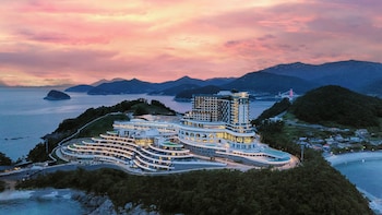 sol beach namhae