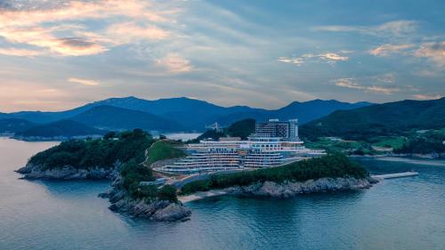sol beach namhae