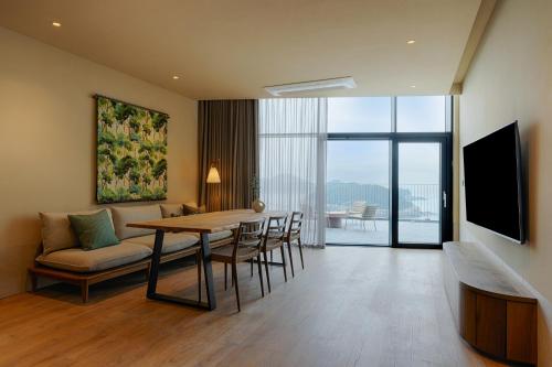 sol beach namhae