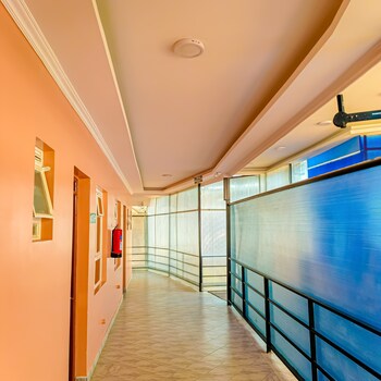 jacaranda luxury suites