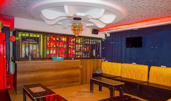 jacaranda luxury suites
