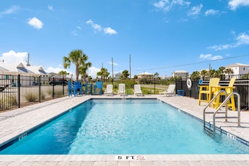 Cape Cottages By Panhandle Getaways,,4 star