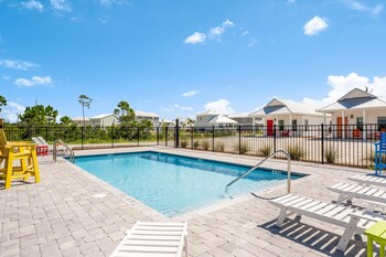 Cape Cottages By Panhandle Getaways,,4 star