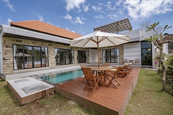 the lotus villa uluwatu