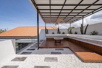 the lotus villa uluwatu