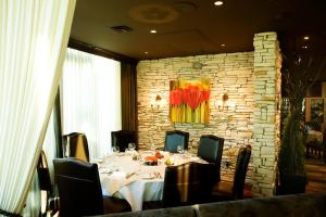 parker hotel vancouver