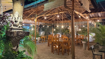 Neem Tree House,,4 star