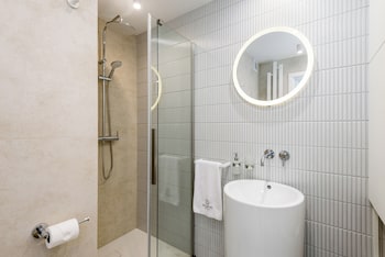 loft by kairos apartments