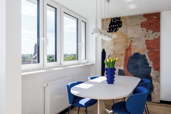 loft by kairos apartments