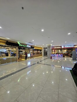 vinhome sky lake sunhometel
