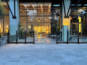 sudirman suites apartment jakarta