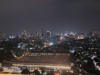 genius jakarta menteng park luxury apt