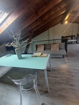 Casa Delle Viole,,0 star