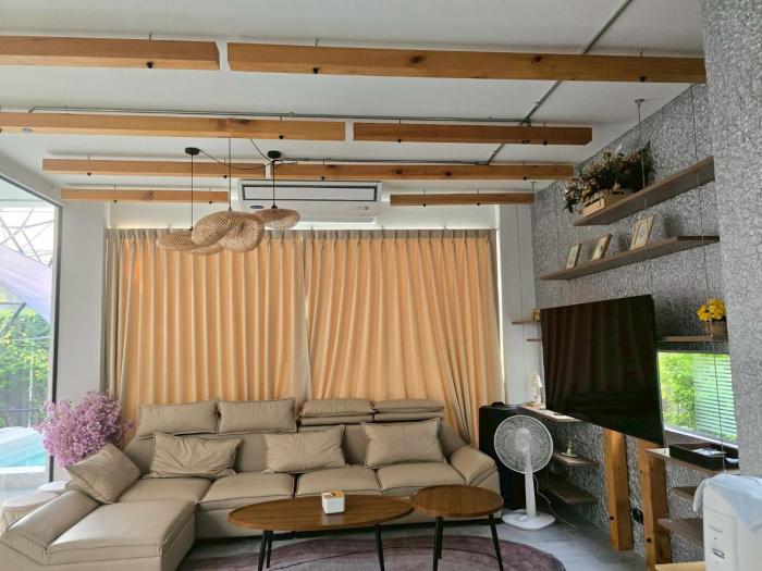 the ten poolvilla huahin