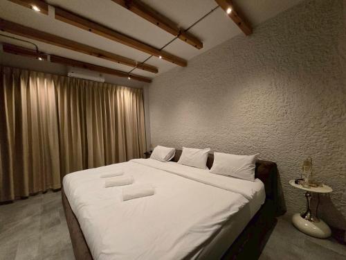 the ten poolvilla huahin