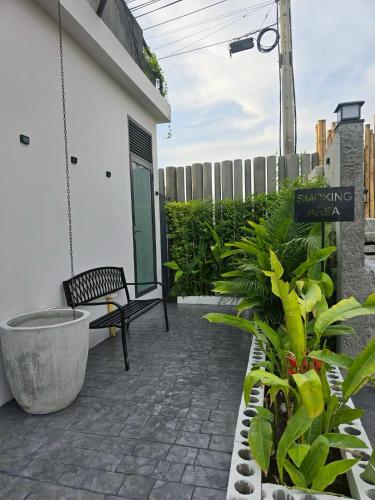 the ten poolvilla huahin