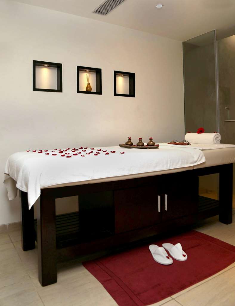 Country Inn & Suites By Radisson, Navi Mumbai,Mumbai>>Ghansoli,4 star