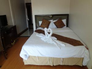 maleez lodge hotel and restaurant