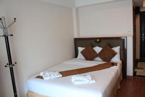 maleez lodge hotel and restaurant