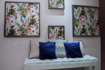 escapade lux guesthouse