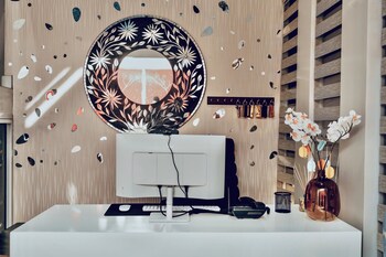 escapade lux guesthouse