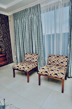 escapade lux guesthouse