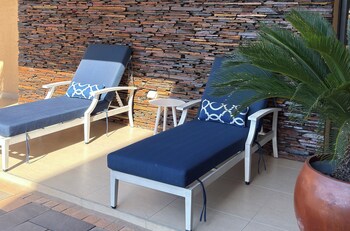 escapade lux guesthouse