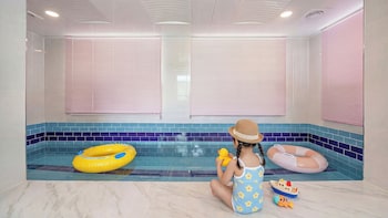 Gapyeong Laonjena Pool Villa,,3 star