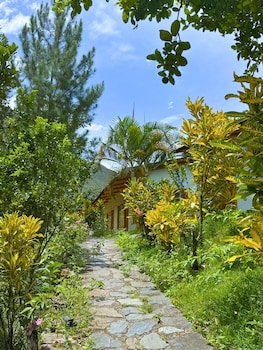 www ecoterralodge com