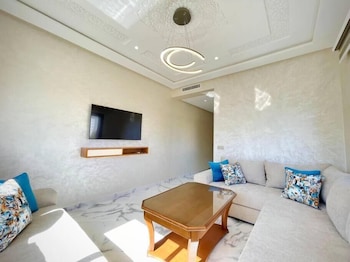 Yaluna Aparthotel,,4 star