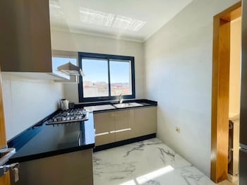 yaluna aparthotel