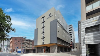 quintessa hotel fukuoka watanabedori comicandbooks