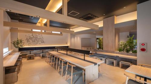 quintessa hotel fukuoka watanabedori comicandbooks