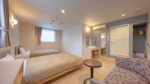 quintessa hotel fukuoka watanabedori comicandbooks
