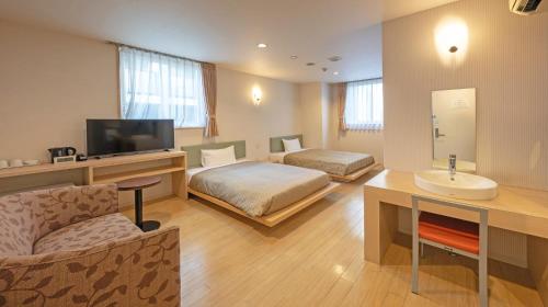 quintessa hotel fukuoka watanabedori comicandbooks